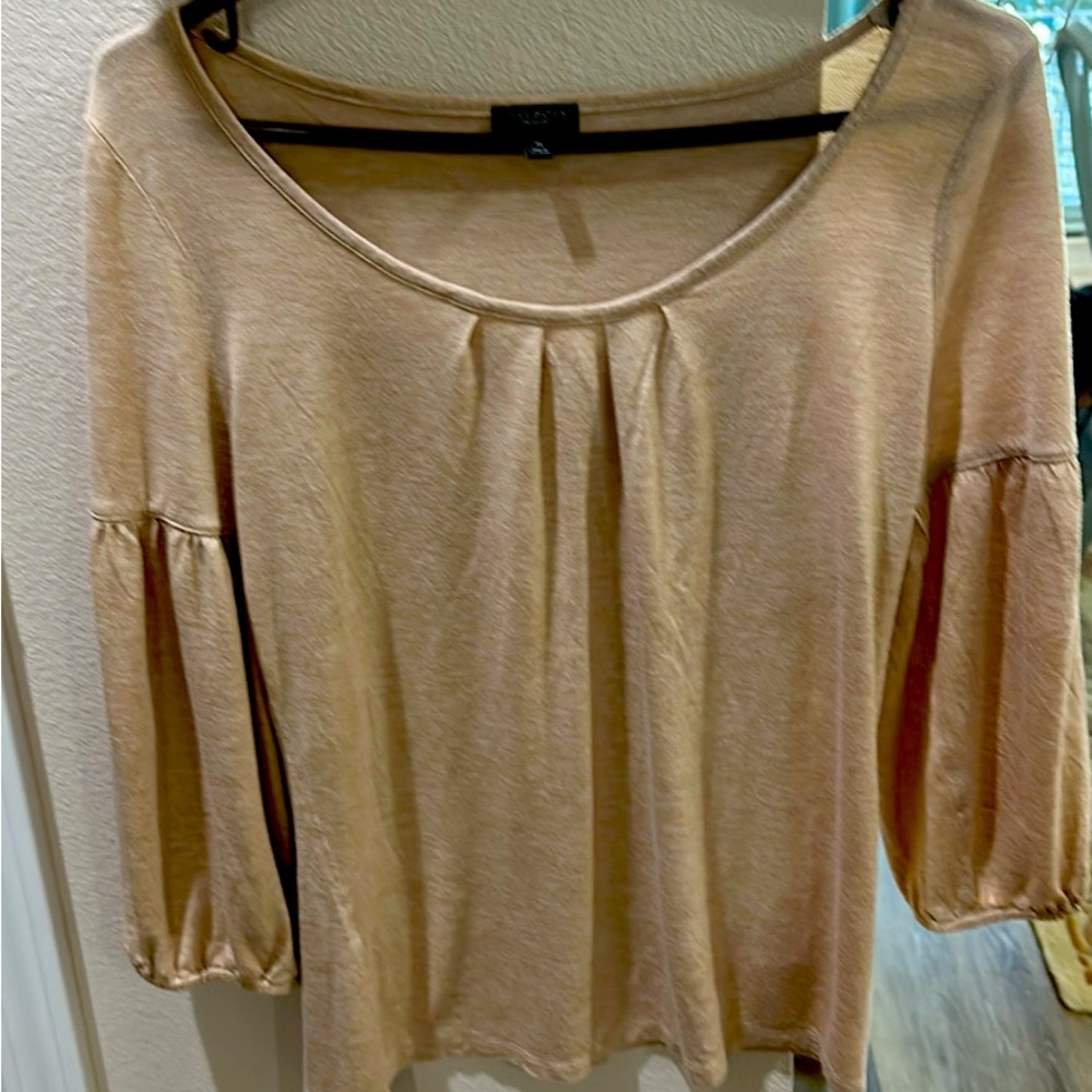 Talbots size medium top new without tag